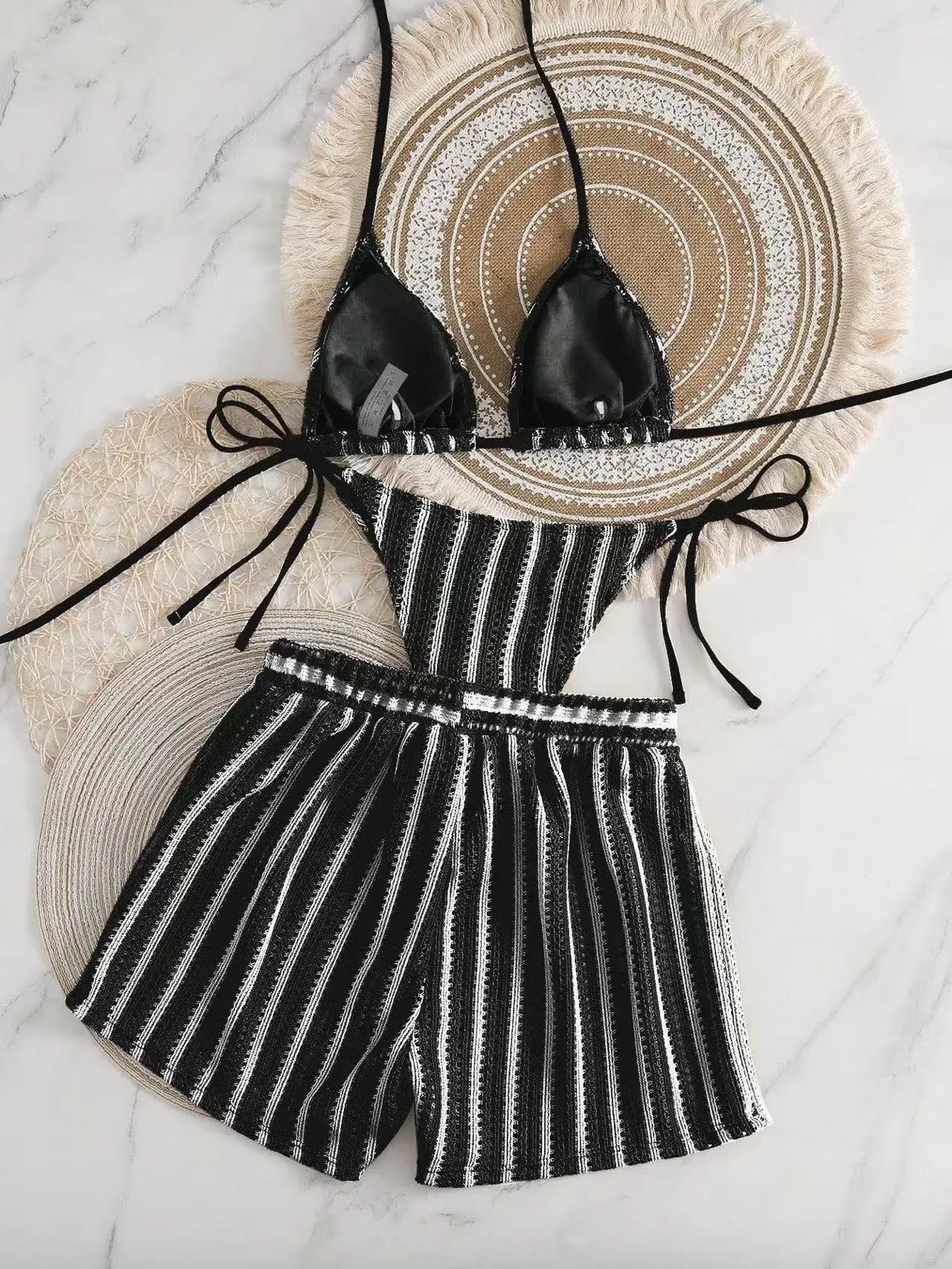Bikini 3 Pièces Femme | Mesh & Lacets Col V Tendance 2026